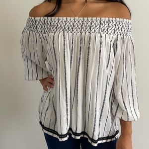 Abercrombie Kids 15/16 off-the-shoulder blouse